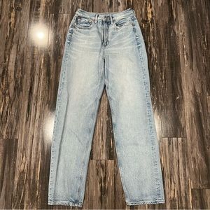 American Eagle Baggy Jeans